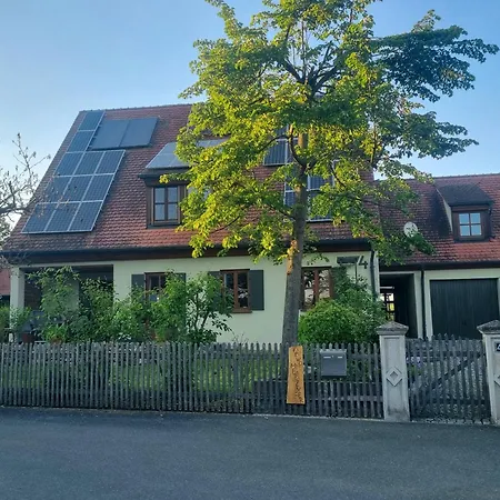 Metzner Harnsbach Апартаменты